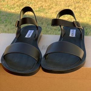 Brand new women sandal